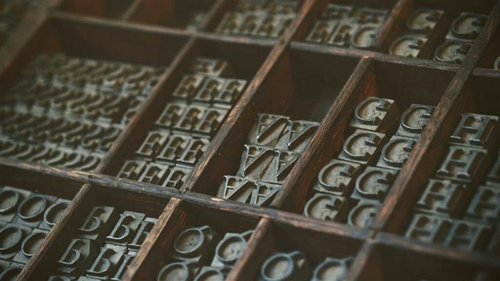 best font for construction logo
