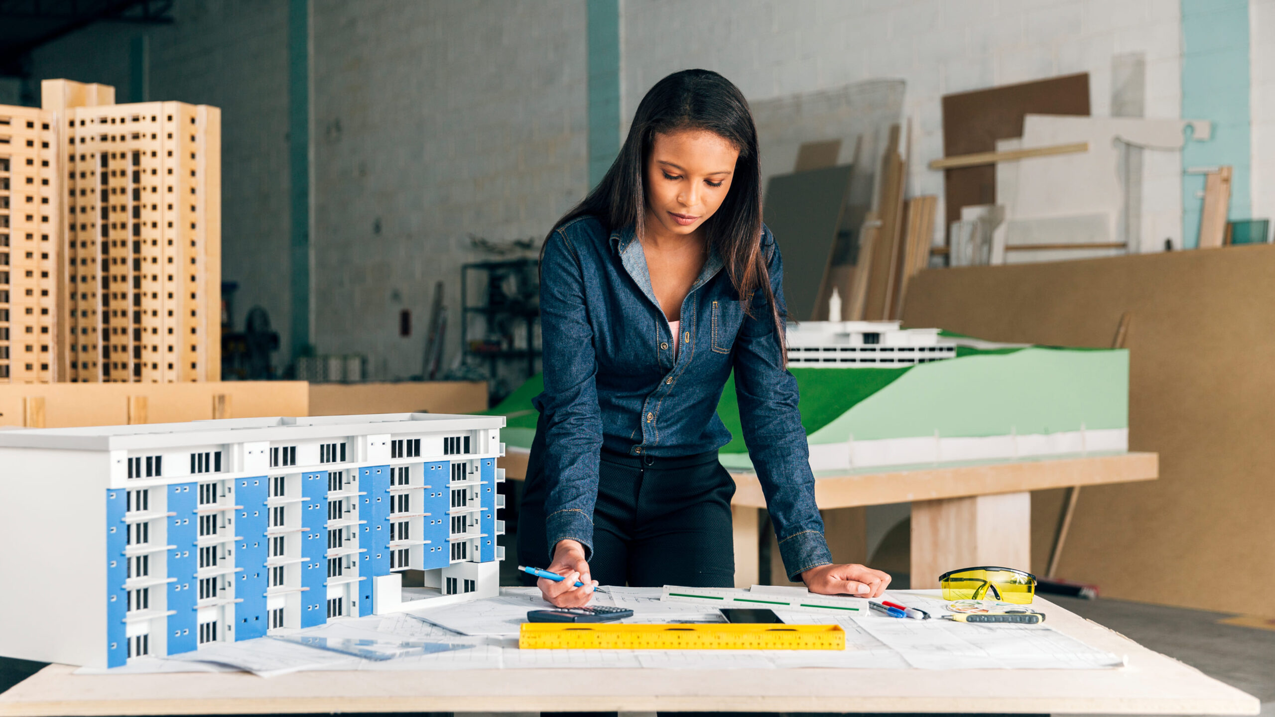 printed marketing collateral for builders UK